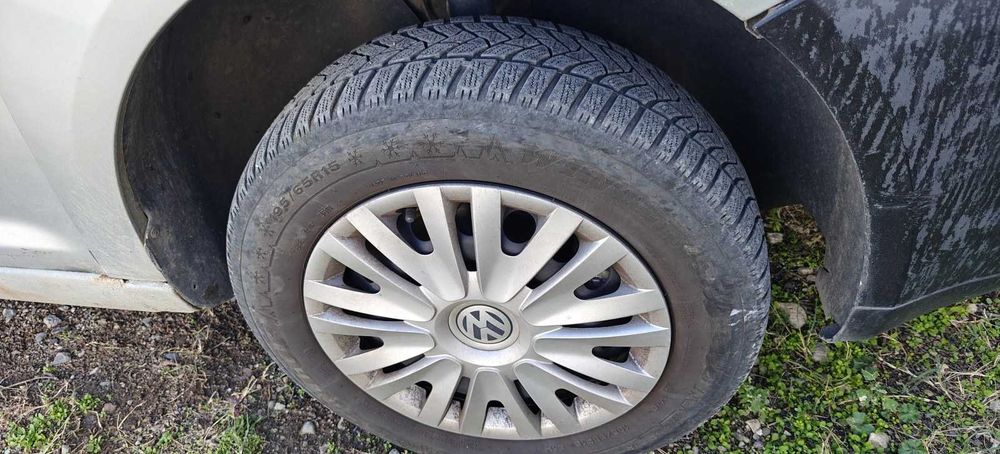 Железни джанти с Тасове и Гуми VW Caddy 15и16ц5x112