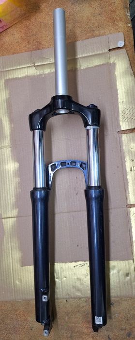 Алуминиева вилка 26 цола SR SUNTOUR XCM 30,нова алуминиева вилка SR SU