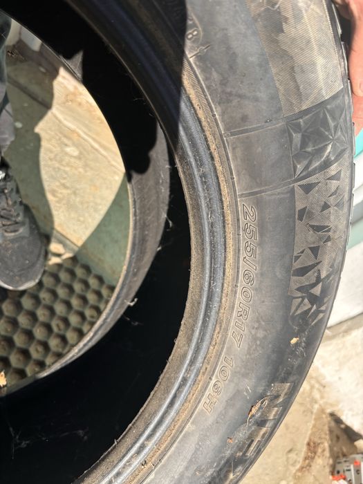 Anvelope 255/60 R17 Touareg