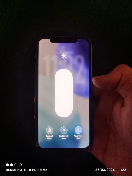 Iphone 11 pro sotiladi gold