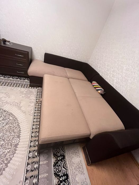 Продам не дорого угловой диван