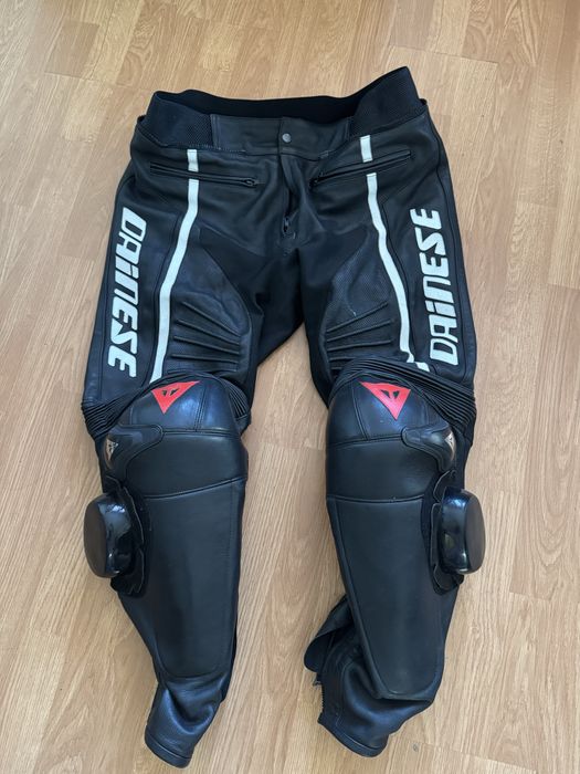DAINESE мото екип от Две части