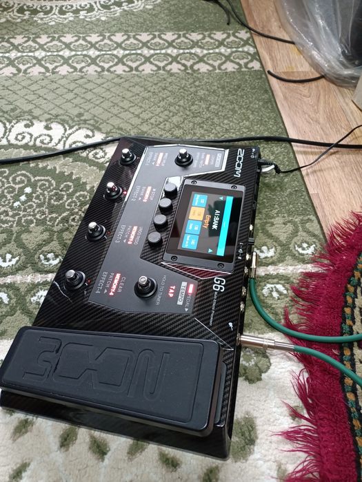 Процессор для электрогитары Zoom G6