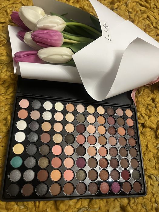 Подарок к 8Марта, тюльпаны бесплатно. Доставка