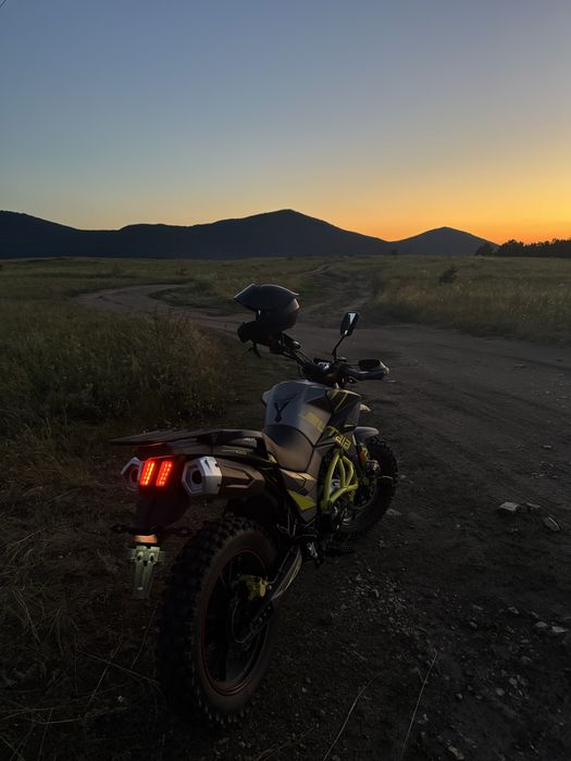 Продам Мотоцикл 300сс