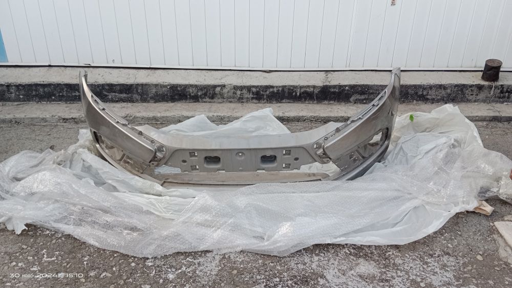 Продам бампер лада гранта фл