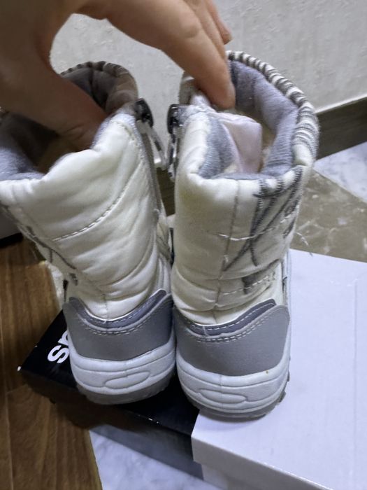 Сапожки на девочку зимние