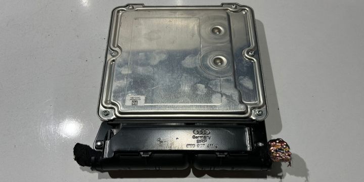 Calculator motor ECU 2.0TDI 03L906019AE Audi A6 4F/C6 [facelift] [200