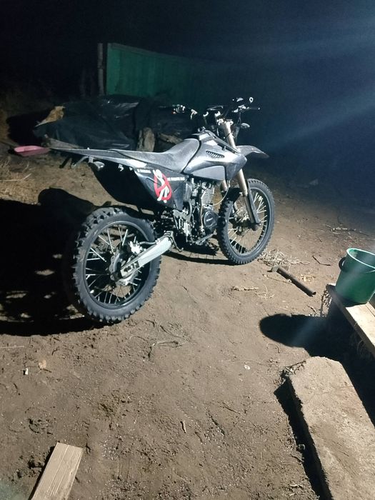Продам мотоцикл эндуро Олар м7