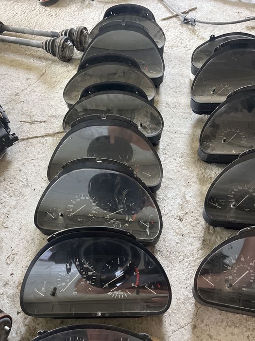 Ceasuri bord bmw e36 e46 e39 e53 e38 benzina disel