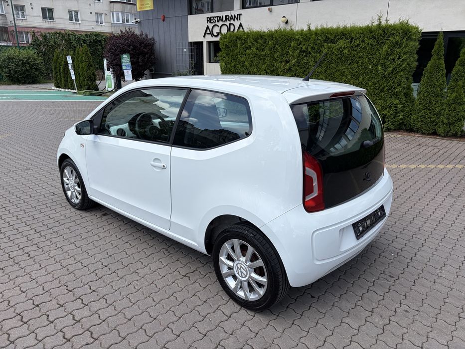 VOLKSWAGEN Up 2016 — imagine 3