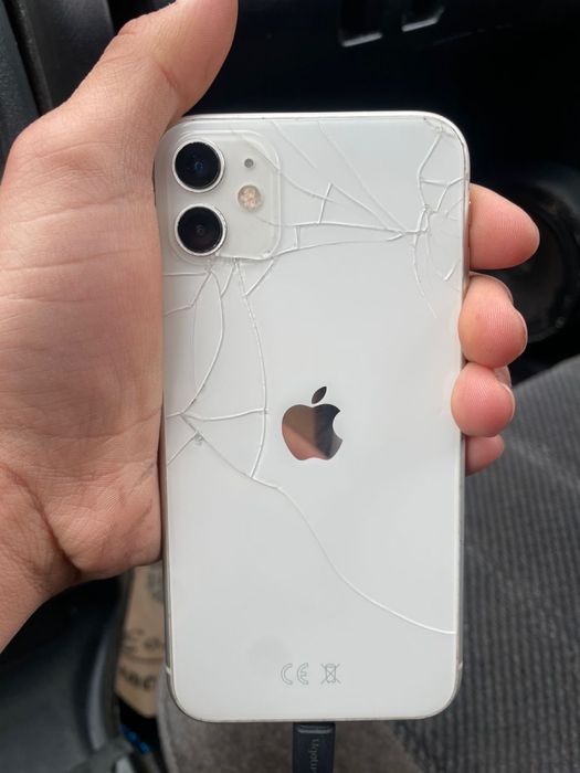 Айфон 11 срочна 64гб