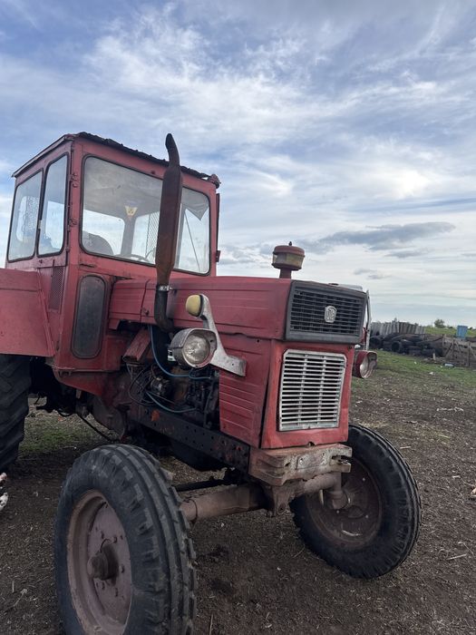 Tractor utb  650