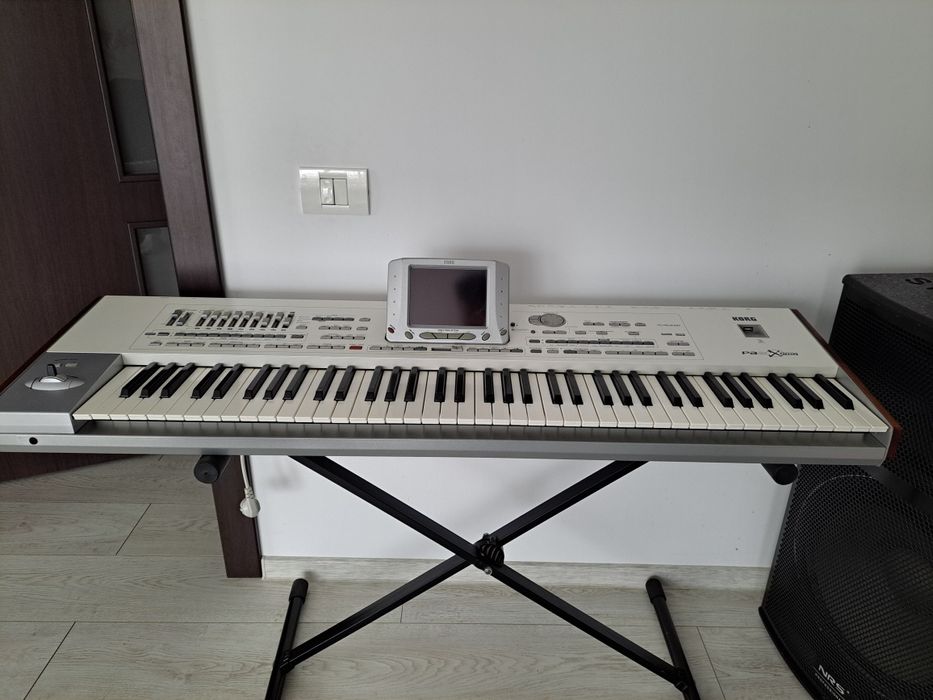 Vând orga profesionala Kong pa2x pro