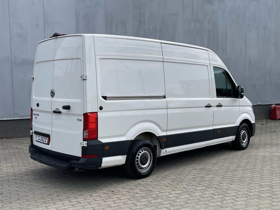 Volkswagen Crfater 2.0TDI-140CP/ Model Mediu / Navi/Clima/ Camera/Distronic/Full Option