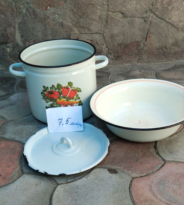 Посуда эмалированная советская