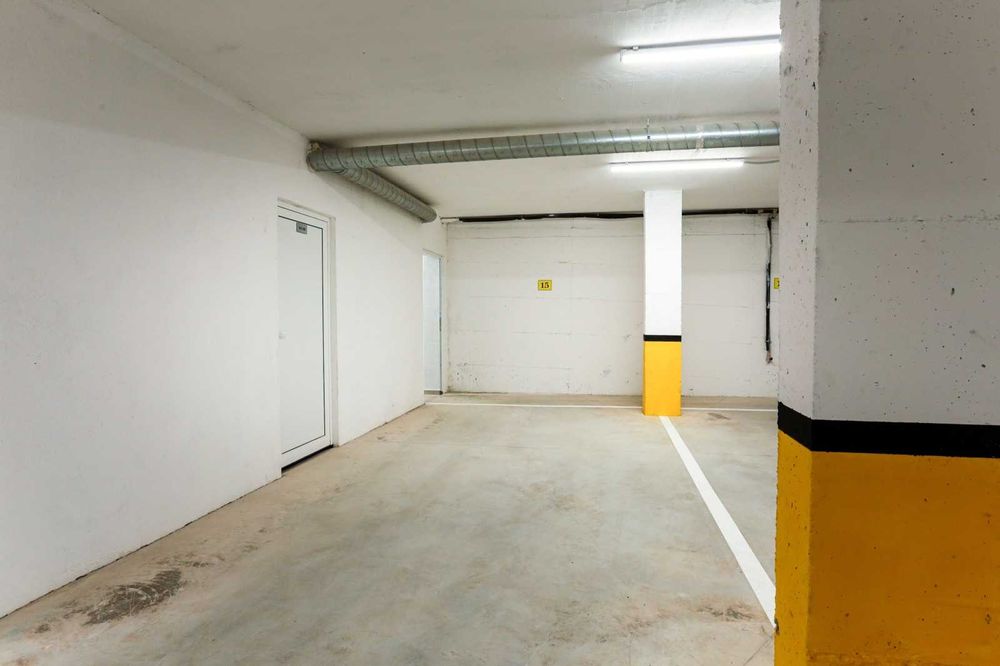 Дава се под наем Тристаен апартамент в Варна, Галата - 85 кв.м за 747.66 € - Снимка #10