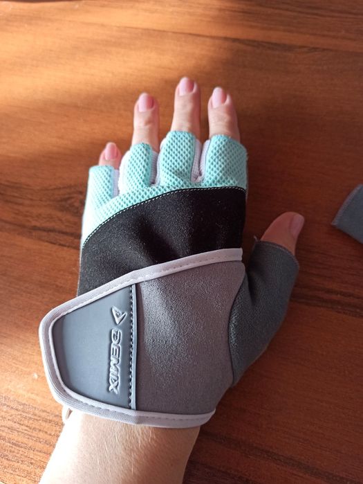 Перчатки для фитнеса Demix