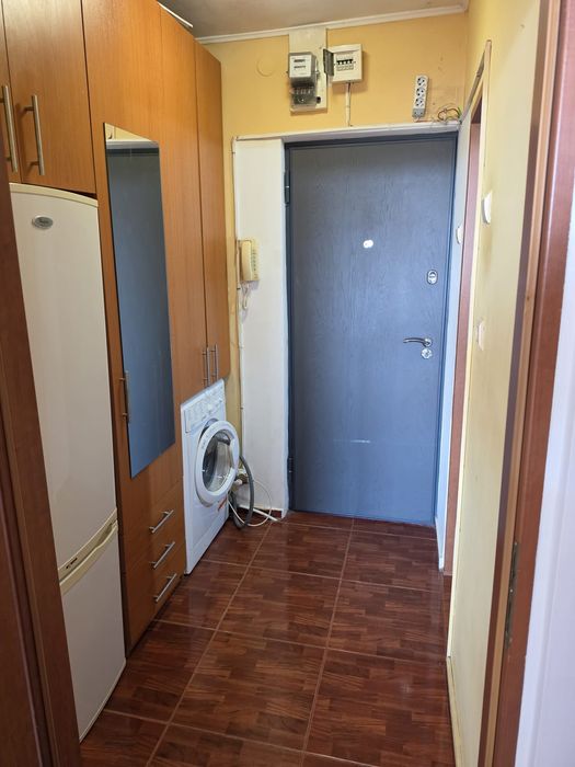 Închiriez garsoniera confort 1 mare