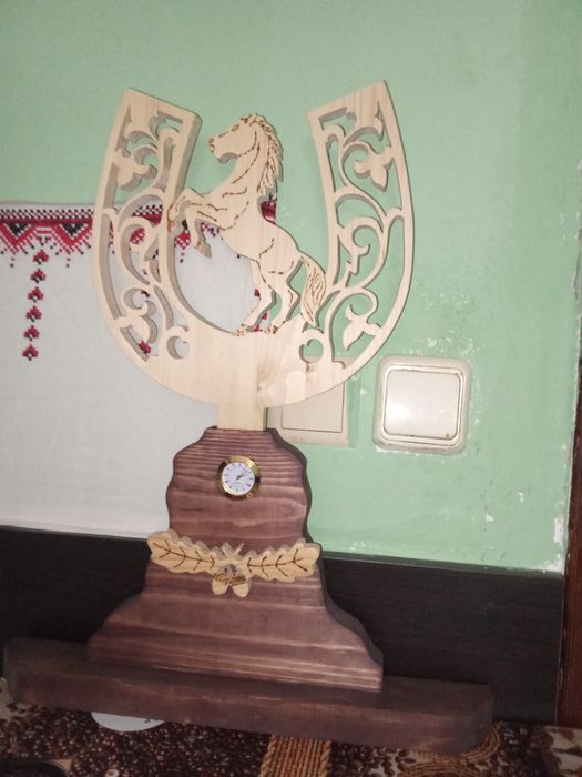 Сувенир от дърво рачна изработка