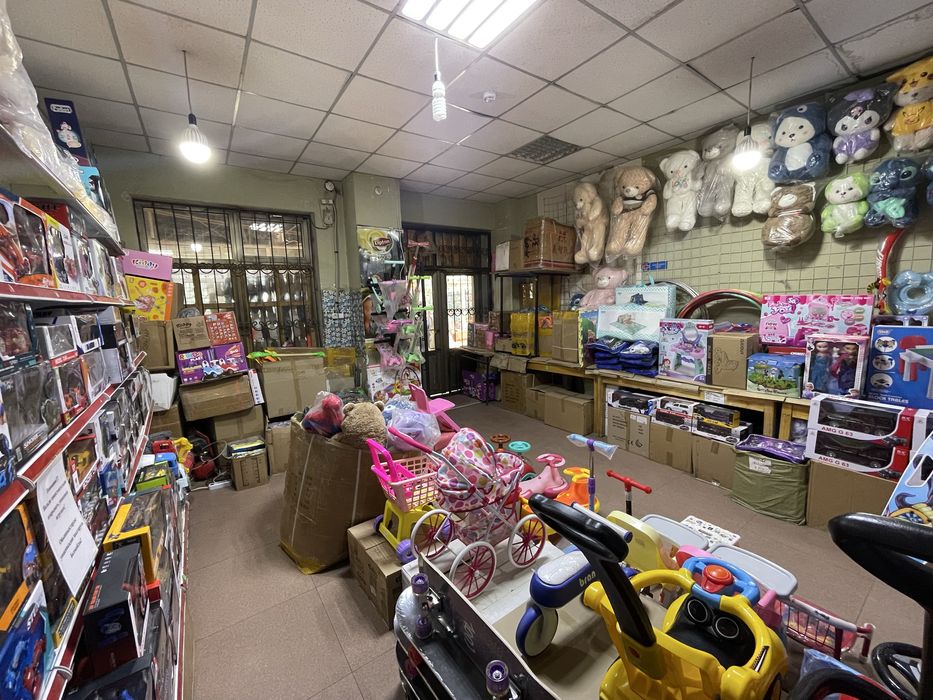 бутик арендага берыледы