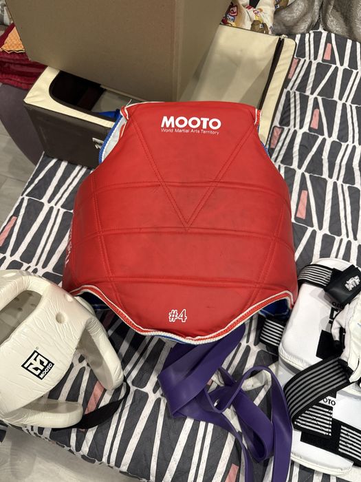 Продается набор для таэквондо