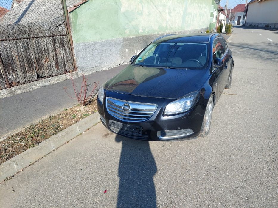 Vand Opel Insignia automat 2.0 Cdti