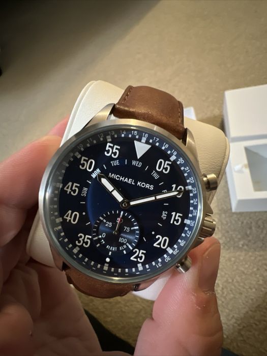 Michael Kors  мужские смарт часы  гибридные