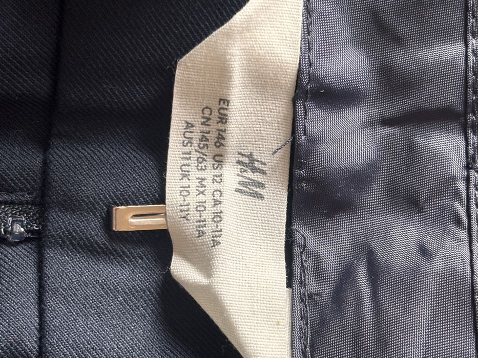 Костюм H&M за момче