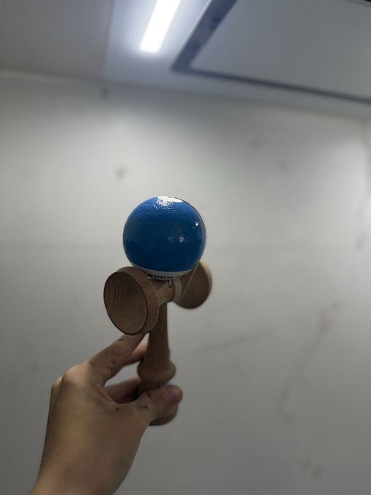 kendama krom pop albastra