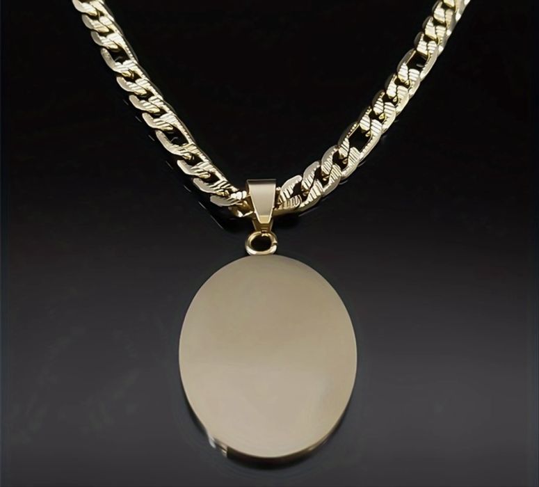 Колие с медальон " Свещено сърце на Исус Христос " 18к златно покритие