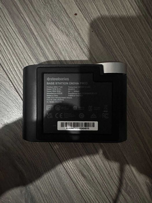 SteelSeries Artics Nova Pro Wireless Albe Playstation
