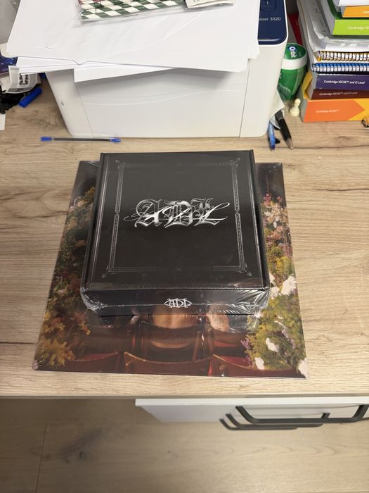 Yeat - A Dangerous Lyfe Vinyl + CD and ADL T shirt (Box set)