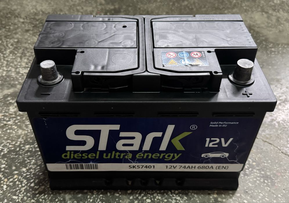 Vând Baterie Auto Stark Ultra Energy / 74 AH / 680 A
