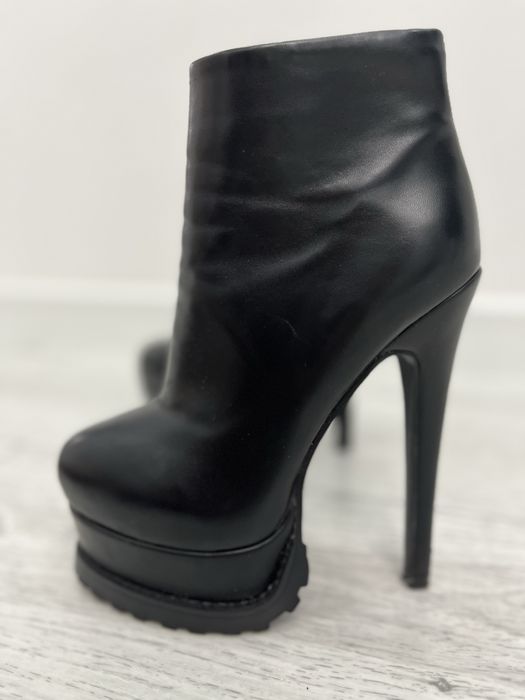 Демисезрнные Ботильоны на каблуке и платформе