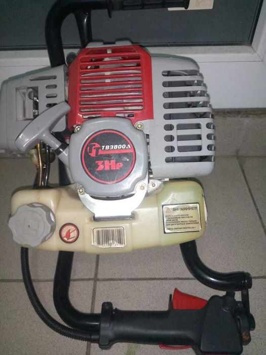 Продам бензобур.