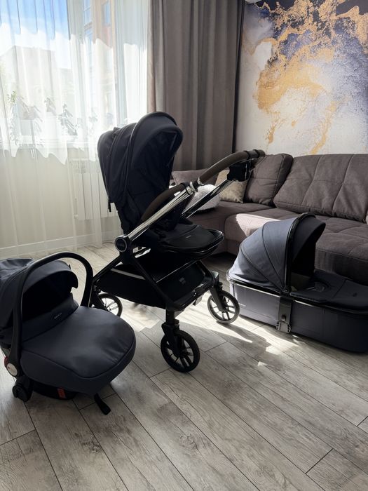 Коляска Kidilo 3 в 1 — полный комплект