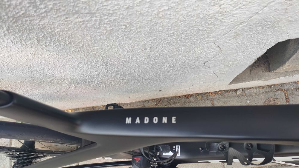 Шосеен велосипед Trek Madone  SL6 Gen7 - 2024