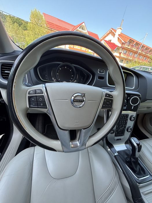 Volvo v40 d2 2.0 Ocean race