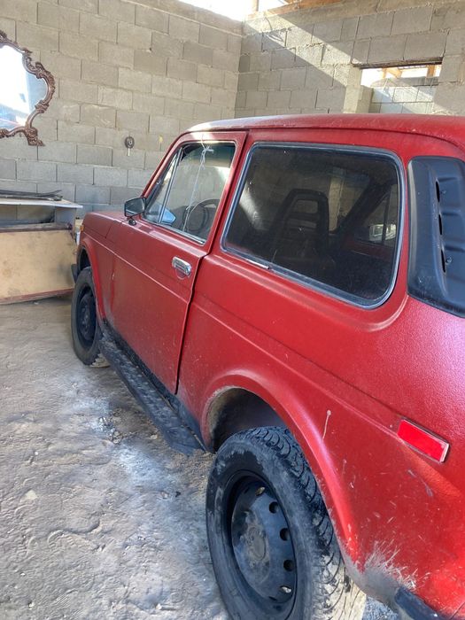 Продаю нивусрочно