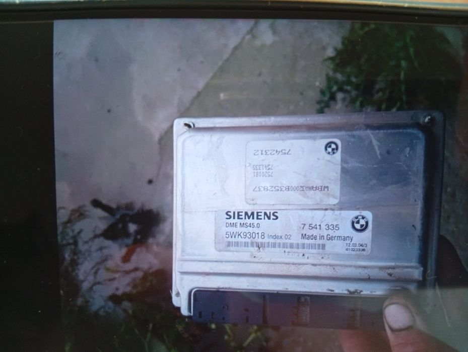 Продавам компютър за BMWмодел Siemens DME MS45.0