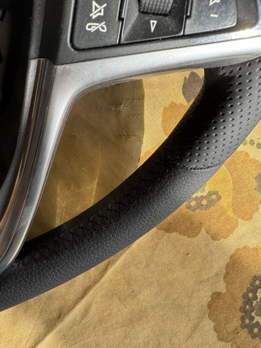 Продавам  Волани