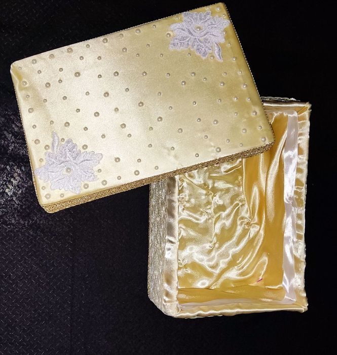 Коробочка подарочная ручная работа