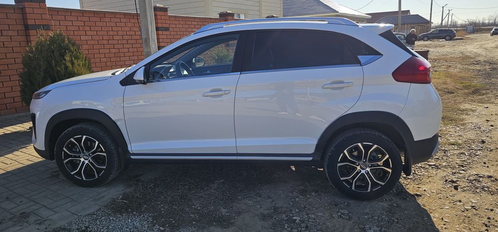 Продаи Chery tiggo 2