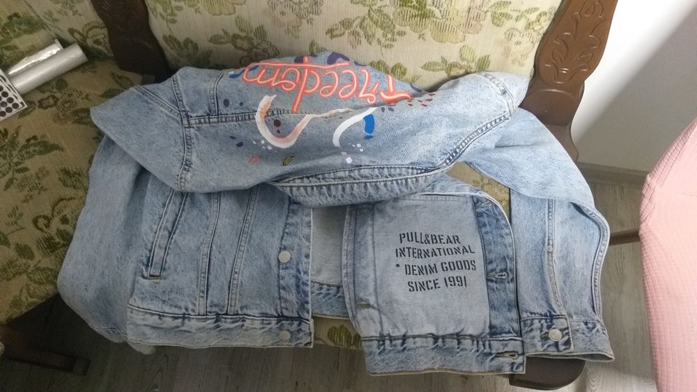 Geaca/jacheta blugi PULL&BEAR - Freedom noua