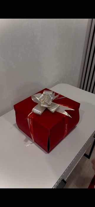 Подарочный box с наполнением сладостей