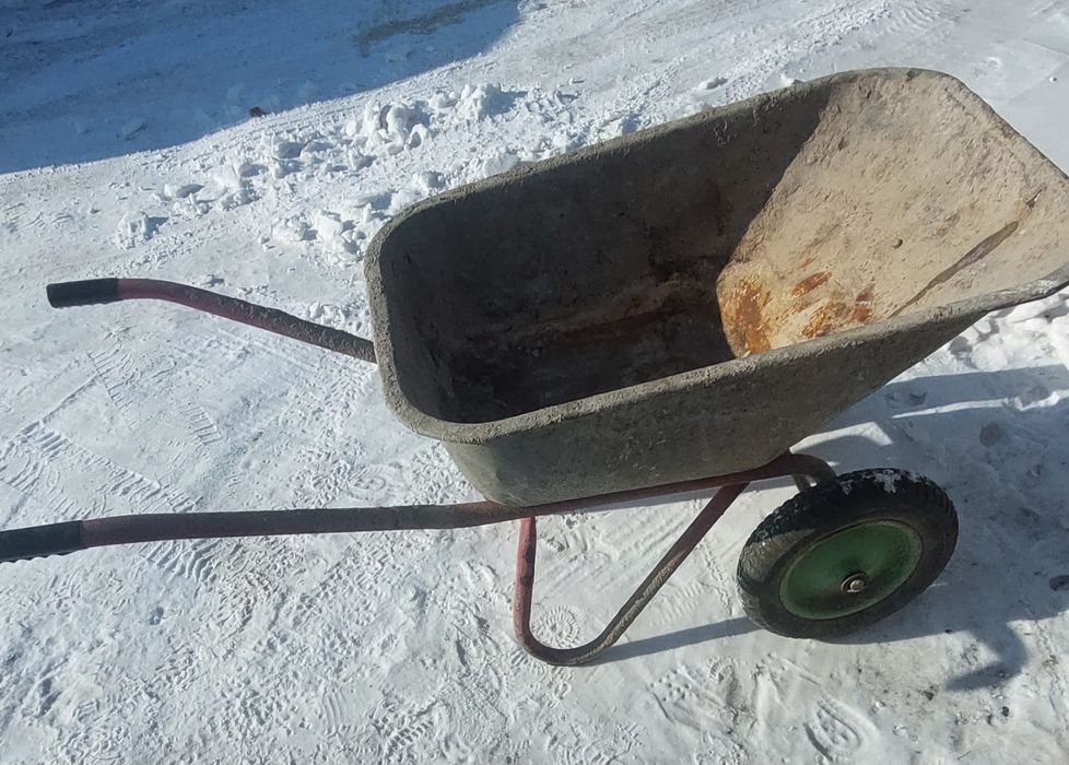 Тачка стройки для дачи за 16 000тг