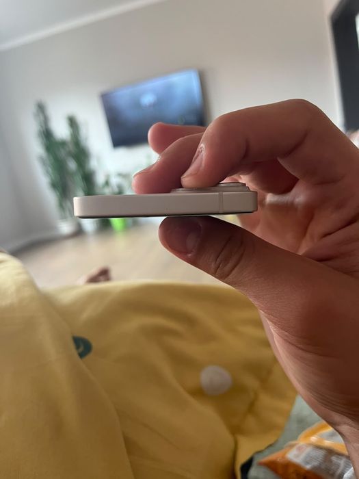 Айфон 14/128  обмен на 13 про либо на 15