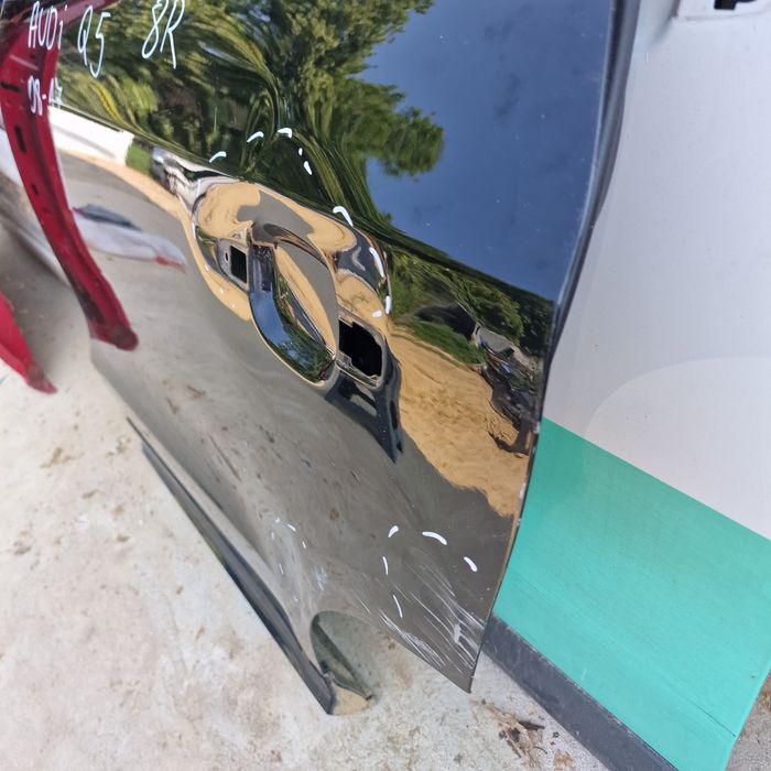 Audi Q5 8R задна лява врата 08-17