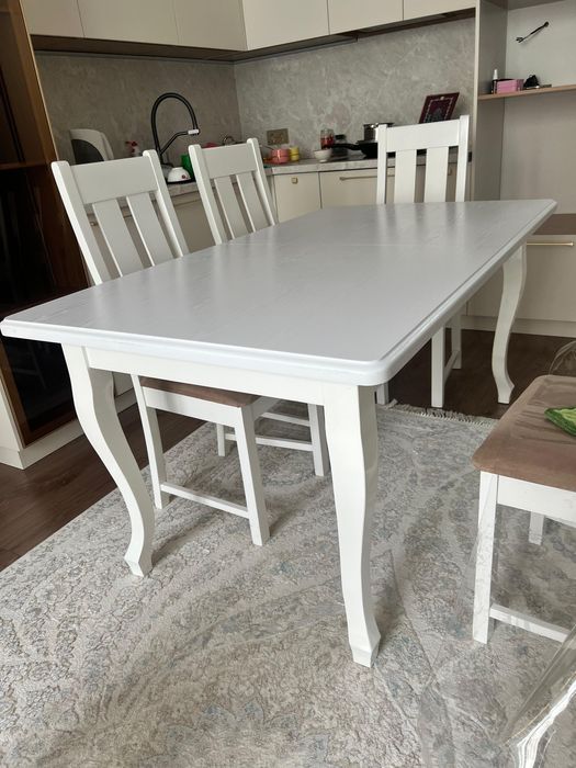 Продается стол и 6 стульев